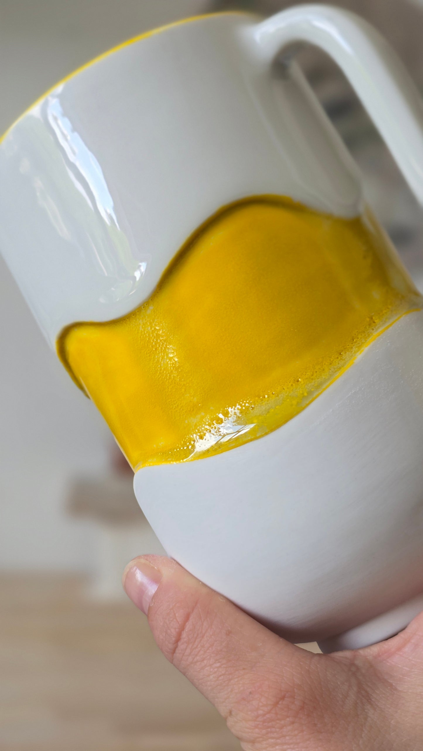 Grand mug Wavy jaune